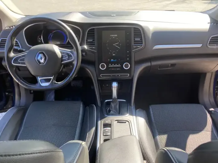Renault Megane Sporter 1.5 dCi Bose - immagine 4